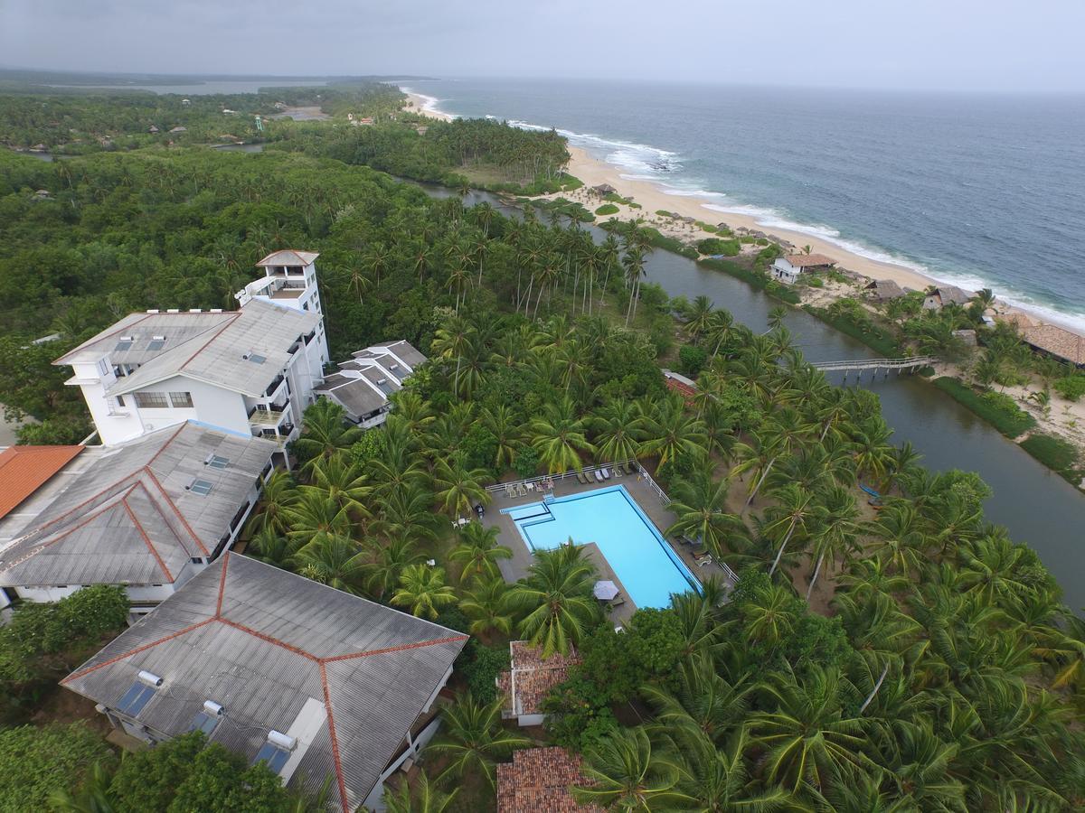 Lagoon Paradise Beach Resort Tangalle Exterior foto